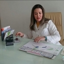 الدكتورة ابو مريا احلام أخصائية الامراض الجلدية و التناسلية