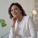 السيدة يازيدي نور الهدى أخصائية العلاج الوظيفي