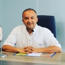 الدكتور المنصوري ناصر أخصائي الجراحة التجميلية والترميمية 