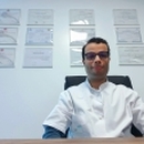 الدكتور عماري أيوب أخصائي أمراض الجهاز الهضمي