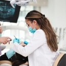 Dr Lahbichi Nada Diş hekimi