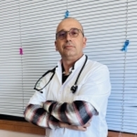 الدكتور الامام سامي أخصائي علاج الأورام