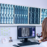 Dr Bouchnak Nesrine Radyolog