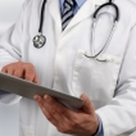 الدكتور الشهيد حسن طبيب عام