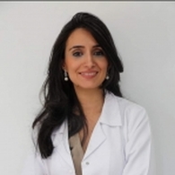 الدكتورة بنطاهر سناء أخصائية أمراض الأنف والأذن والحنجرة