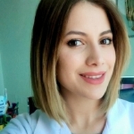 الآنسة ليمام سمية اخصائي في علاج و تقويم الاقدام