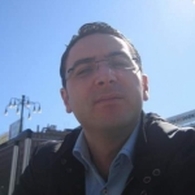 Dr HELLARA Wadi Urologist