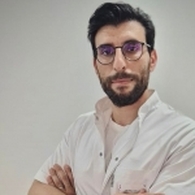 الدكتور عطية معز أخصائي أمراض النساء والتوليد