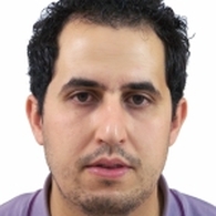 الدكتور بن غانم محمد أخصائي أمراض الكلى 