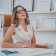 Dr Bellaaj Hiba Chirurgien Esthétique