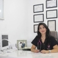 Dr Azzaoui Amina Néphrologue