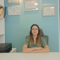 Dr Charfi Nihel Médecin dentiste