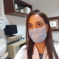 الدكتورة حاجي الطرابلسي درة أخصائية طب العيون