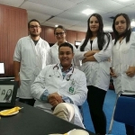 الدكتور بن كعب بدر الدين أخصائي أمراض الكلى 