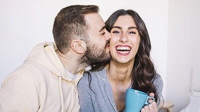 ﻓﻮﺍﺋﺪ الإشباع ﺍﻟﺠﻨﺴﻲ ﻭ ﺗﺄﺛﻴﺮﻩ ﺍﻟﻤﺬﻫﻞ ﻋﻠﻰ ﺻﺤﺘﻚ ﺑﺄﻛﻤﻠﻬﺎ